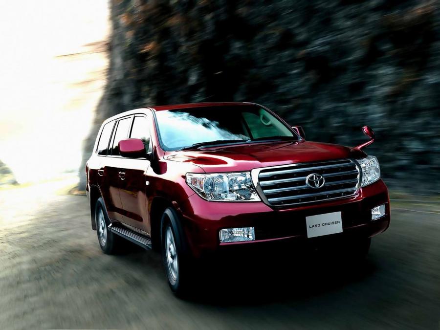  Toyota Land Cruiser 200 2007 года  (JP) (фото 4 из 19)